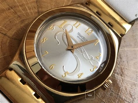 Женские Швейцарские часы Swatch на ходу - «VIOLITY»