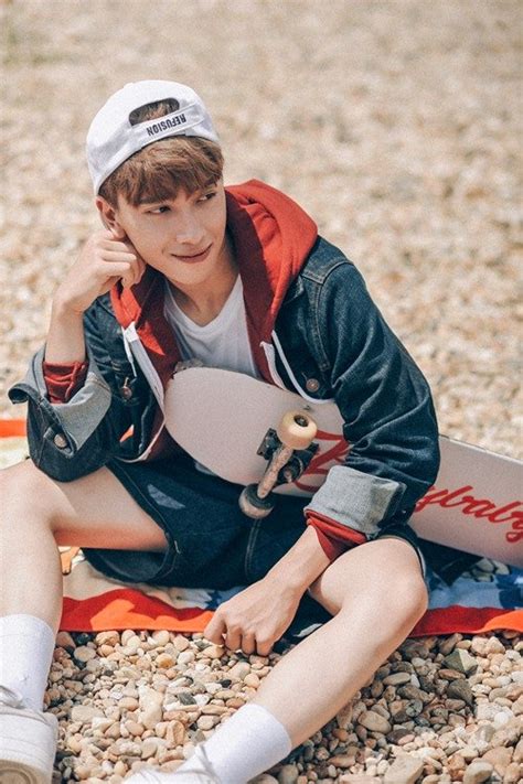 Ch Nh N Hit Sau T T C V Hot Boy P Nh Sao H N G Y S T Khi Ra M T Nh M Nh C