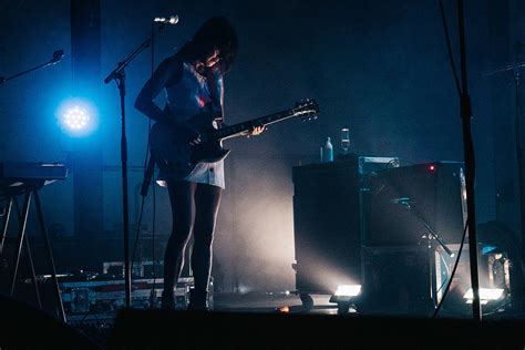 Blonde Redhead Beacon Pioneer Works Pics