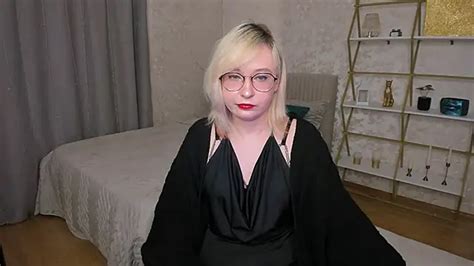 Nora Adamss Stripchat Live Sex Cam Eemates