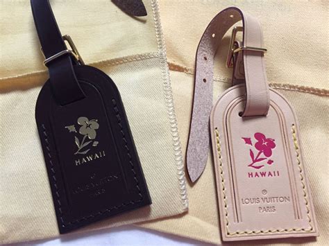 Louis Vuitton Hot Stamp Luggage Tag Semashow
