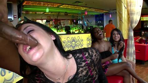 DANCING BEAR Male Strippers Slinging Big Dick At This Wild CFNM Party Free Porn Videos YouPorn