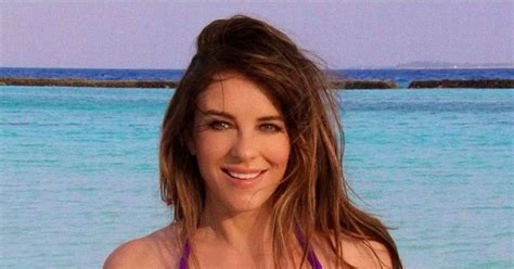 Liz Hurley Goes Completely Naked For Feminist Instagram Challenge Daily Star