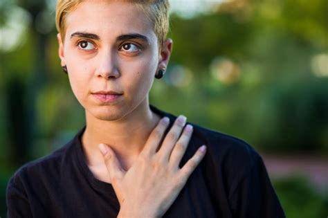 Premium Photo Tomboy Androgynous Lesbian Non Binary Beauty In Casual Clothes Gender Lgtbi Sex