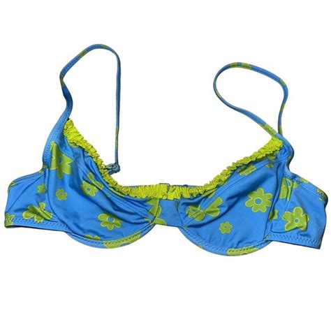 Heavy Manners Swim Nwot Heavy Manners Ruffled Up Miss August Underwire Bikini Top Womens