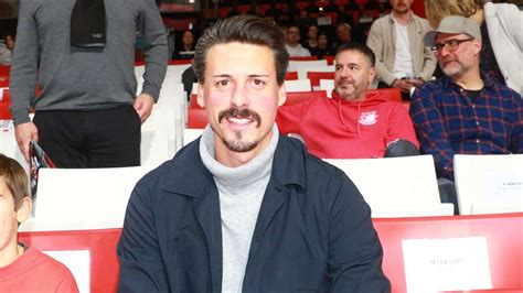 Fc Bayern Ex St Rmer Sandro Wagner Ist Zur Ck Als Praktikant