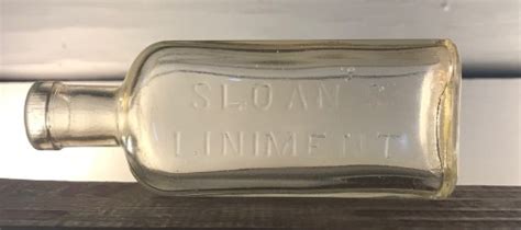 Sloans Liniment Kills Pain Bay Bottles