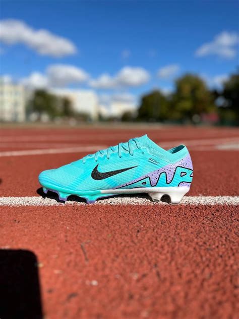 Купить Бутсы Nike Air Zoom Mercurial 15 / найк меркуриал суперфлай ...