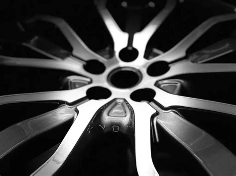 Is It Better To Paint Or Powder Coat Wheels Alloy Wheel Repair