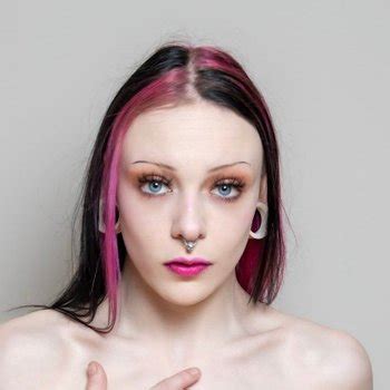 Rokky Horror Babe Page Watch This Pornstar On FreeOnes