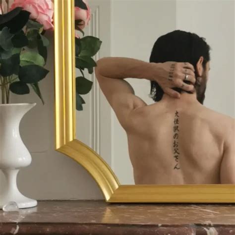 Amateur Dreier Zwei Franz Sische G Ttinnen Teilen Sich Einen Gl Cklichen Mann Xhamster