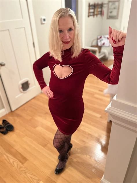 65 YEAR OLD STEPMOM 8 Nude Pics XHamster