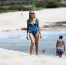 Chiara Ferragni Sexy Perfect Bikini Body As She Hits The Beach In Hawaii With Her Man Aznude