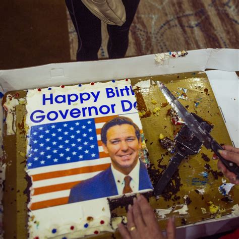 In Striking Down Utahs Gay Marriage Ban Judge Gives Scalia Big Bear Hug Tpm Talking Points