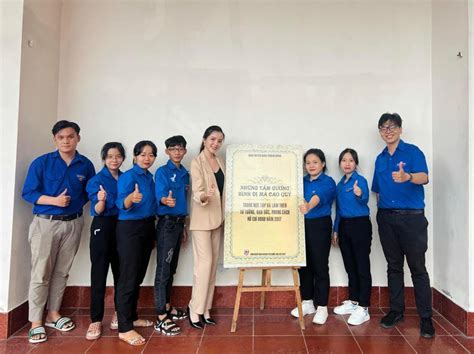 Nhan sắc cực phẩm của nữ giảng viên hot nhất Cần Thơ Thế Giới Ngôi Sao