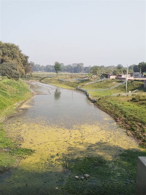 river fishing place and excellent view close zoom exposing video let's