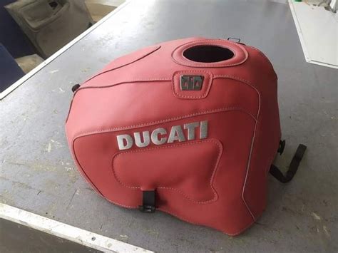 Pin by Hristo Raykov on кожа | Ducati