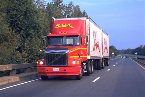 Trucking: Saia Trucking