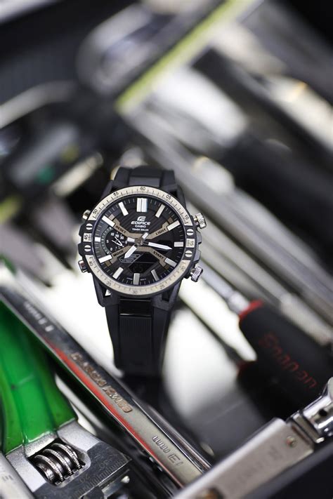 Купить часы Edifice ECB-2000TP-1A в официальном магазине G-STORE RUSSIA ...