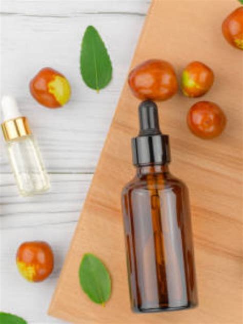 Tips To Use Jojoba Oil For Skincare Times Now