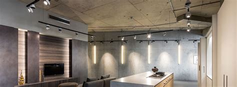 Освещение потолка в интерьере - 86 фото