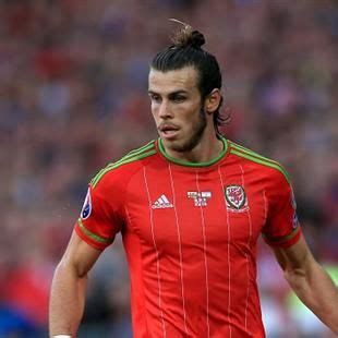 Gareth Bale Crowned Welsh Player Of The Year For Record Fifth Time