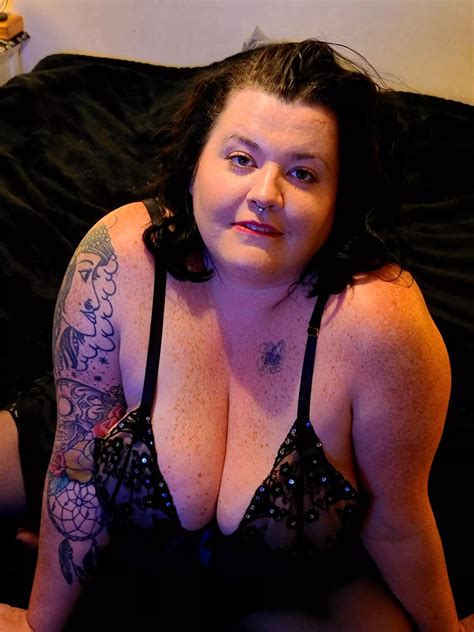 Come To Bed Nudes BBW Chubby NUDE PICS ORG