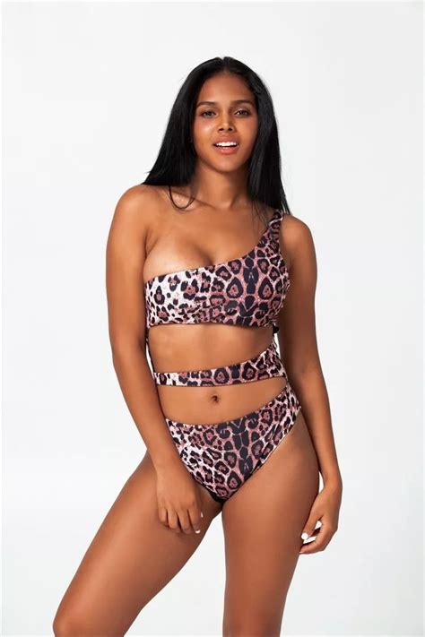 2022 Women Luxury Sexy Swimming Suits One Piece Designer Swimsuits Famous Brands Bikini Leopard