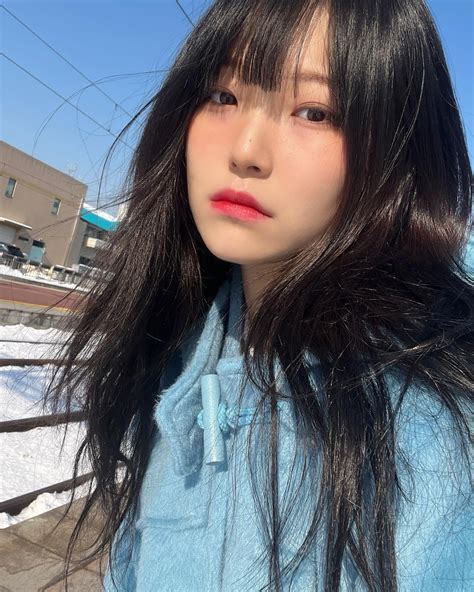 221225 Jiheon Instagram Update R Fromis