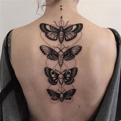 R Cken Tattoo F R Frauen Vier Schmetterlinge Beeindruckende Weibliche