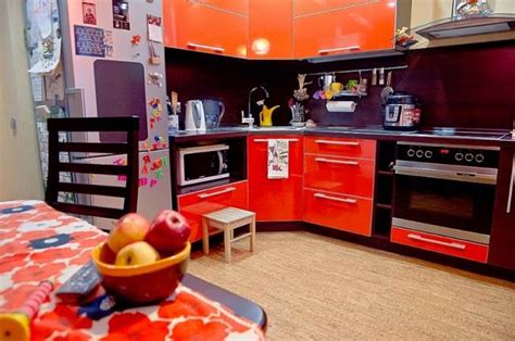 Угловые кухонные гарнитуры: 42 популярных фото с ценами