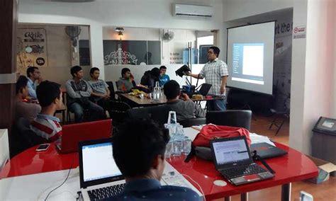 les komputer terbaik  indonesia   bersertifikat