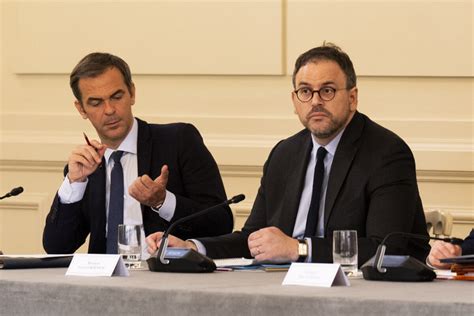 Photo Olivier Véran Aurélien Rousseau Premier Conseil Des Ministres Du Vendredi 21 Juillet