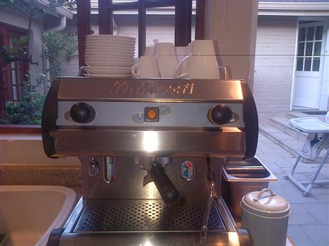 Productivity Gurus Are Obsessed With Focus Coffee Right Now - RYZE Superfoods