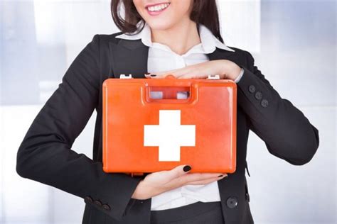 Офисная аптечка: основные компоненты | MedAboutMe