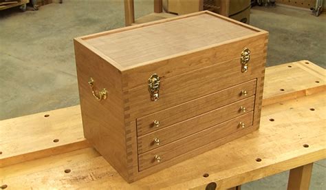 Wood Tool Chest Plan Build Wooden Tool Chest Video How To