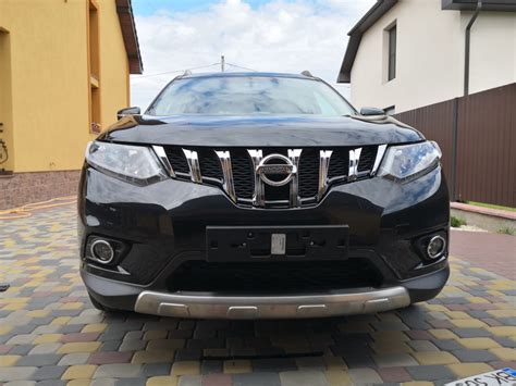 Подставка под передний номерной знак [дорест] — Nissan Rogue (2G), 2,5 ...