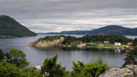 壁紙1366x768ノルウェーロフォーテン諸島湖海岸丘自然ダウンロード写真