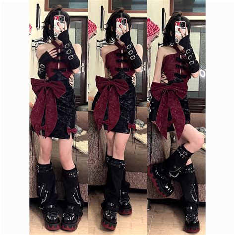 Shopee Officialy K Asian Culture Millennium Hot Girl Cross Chain Sweet Cool Pile Calf Socks