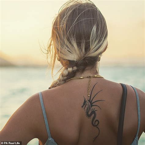 Hot girl tự hào khoe hẹn hò với 8 sugar daddy được những cây ATM di động chiều chuộng nhưng