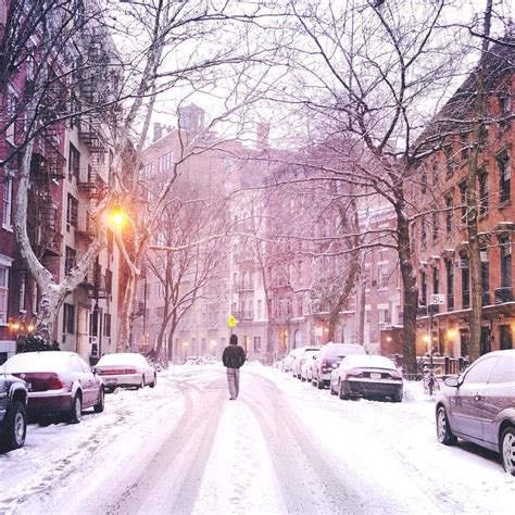 New York City in a Snowy day by Vivienne Gucwa