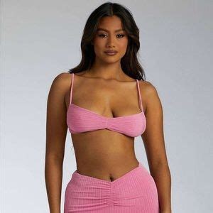 Naked Wardrobe Tops Naked Wardrobe Back It Up Crop Top In Pink Poshmark