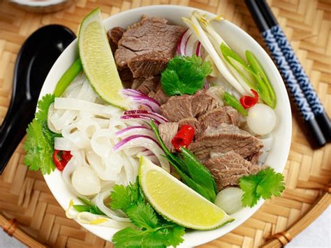 Premium Photo Asian Pho Bo Soup