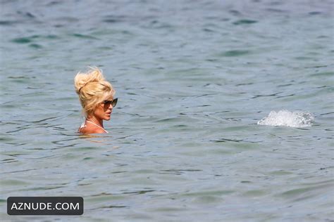 Victoria Silvstedt Wearing A Skimpy White Bikini On The Beach At Jardin Tropezina In Saint