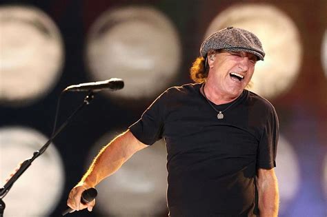 AC/DC's Brian Johnson Does Surprise Gig Singing 2 AC/DC Classics