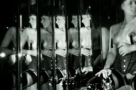 Naked Murielle Scherre In Skin Like Sun