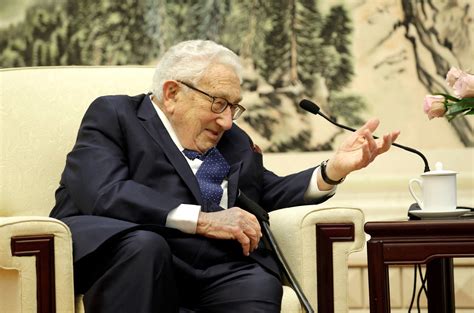 Kissinger Meets Chinas Top Diplomat As Kerry Wraps Up Climate Talks