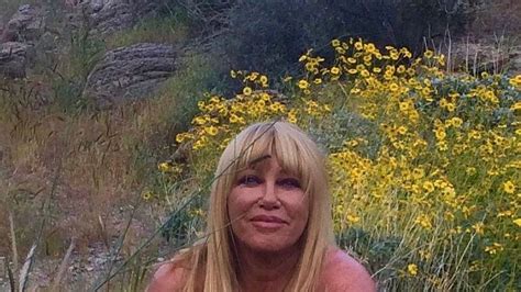 Stars Who Went Naked On Social Media