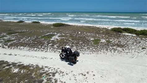 Juan Sebasti N Un Paisa Que Recorre El Mundo En Moto Teleantioquia