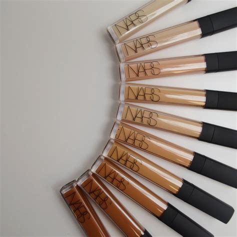 firmas de moda y cosmética que apuestan por el nude interracial